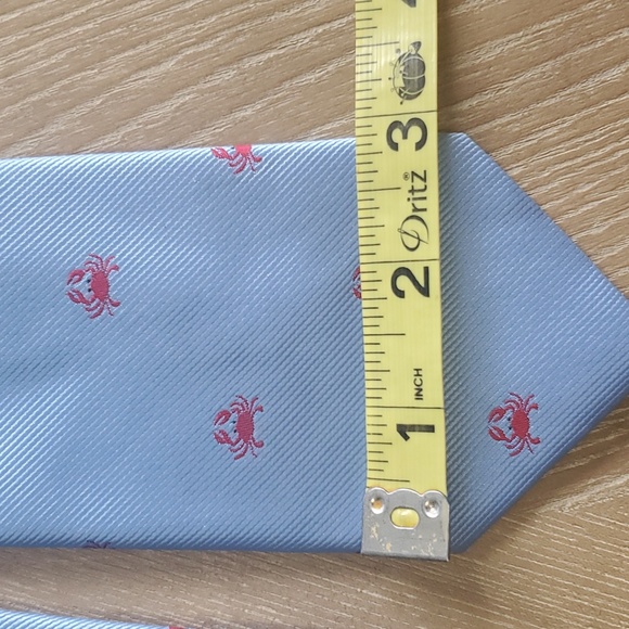 Merona 🦀 crab necktie - Picture 3 of 5